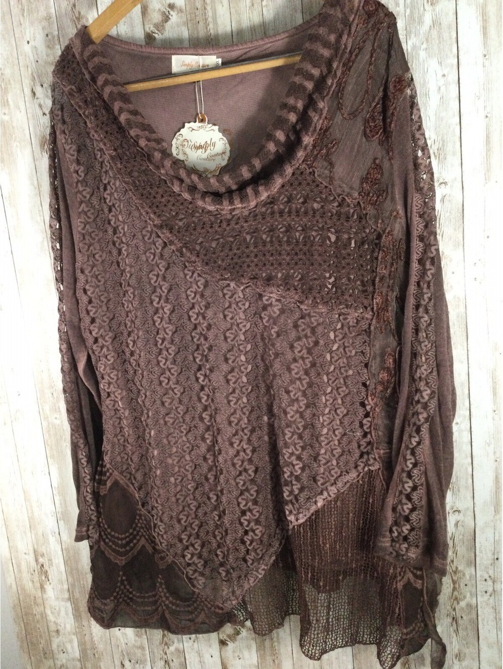 Simply couture (3XL) fits a 1 XL lace drape neck long sleeve cottage core top - Picture 3 of 6